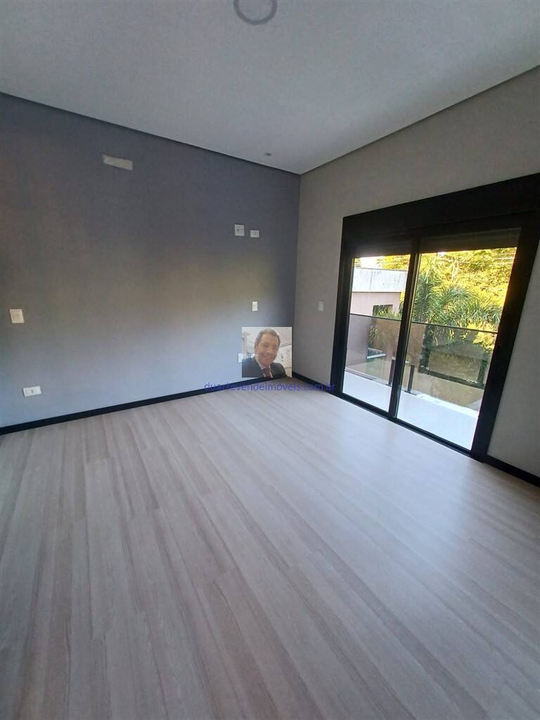 Casa à venda com 3 quartos, 129m² - Foto 5