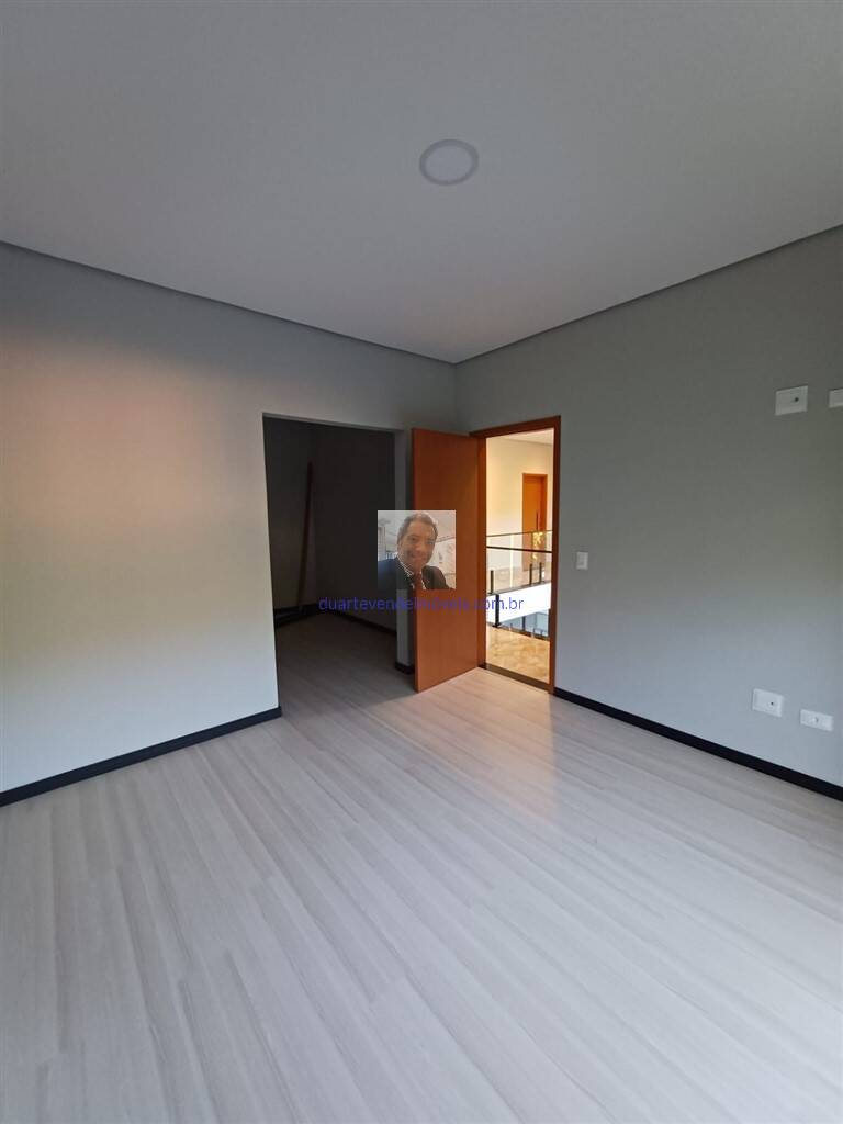 Casa à venda com 3 quartos, 129m² - Foto 24