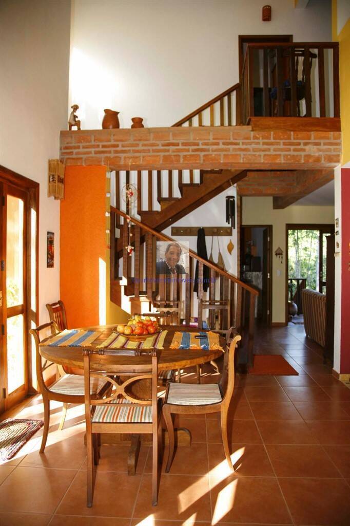 Casa de Condomínio à venda com 3 quartos, 240m² - Foto 15