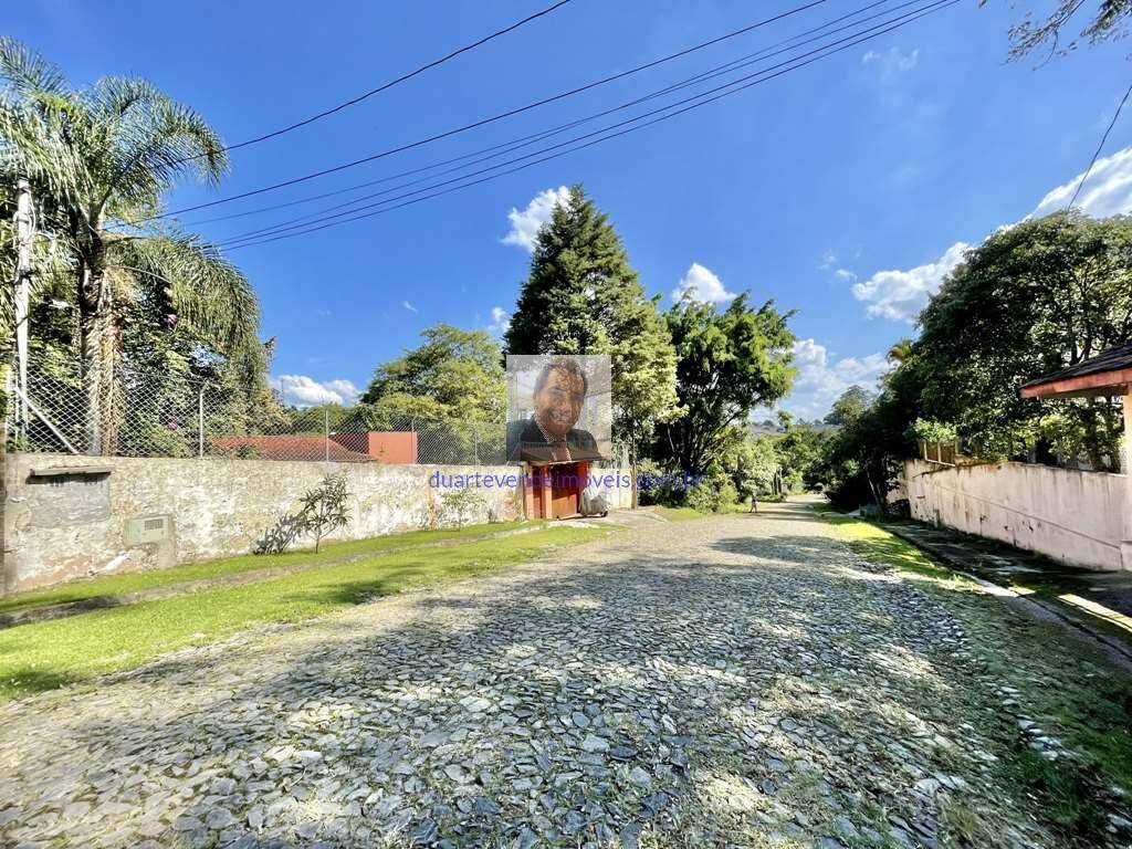 Casa à venda com 4 quartos, 500m² - Foto 2