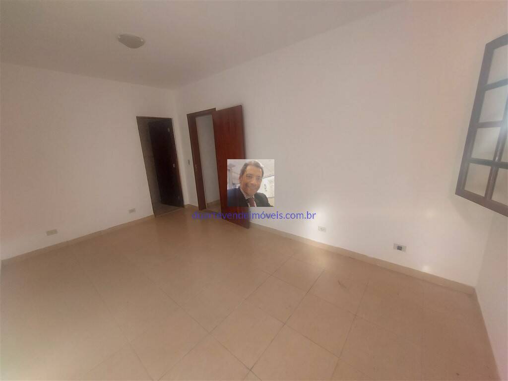 Casa à venda com 3 quartos, 180m² - Foto 22