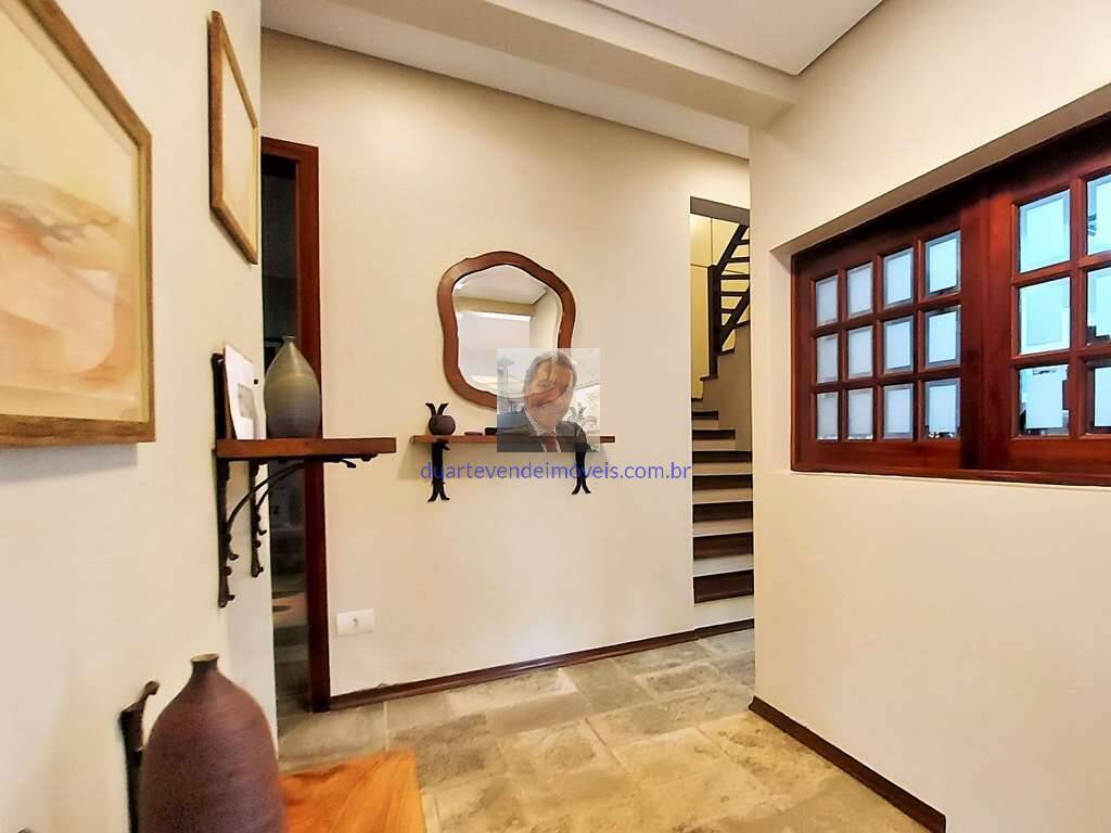 Casa à venda com 4 quartos, 421m² - Foto 7