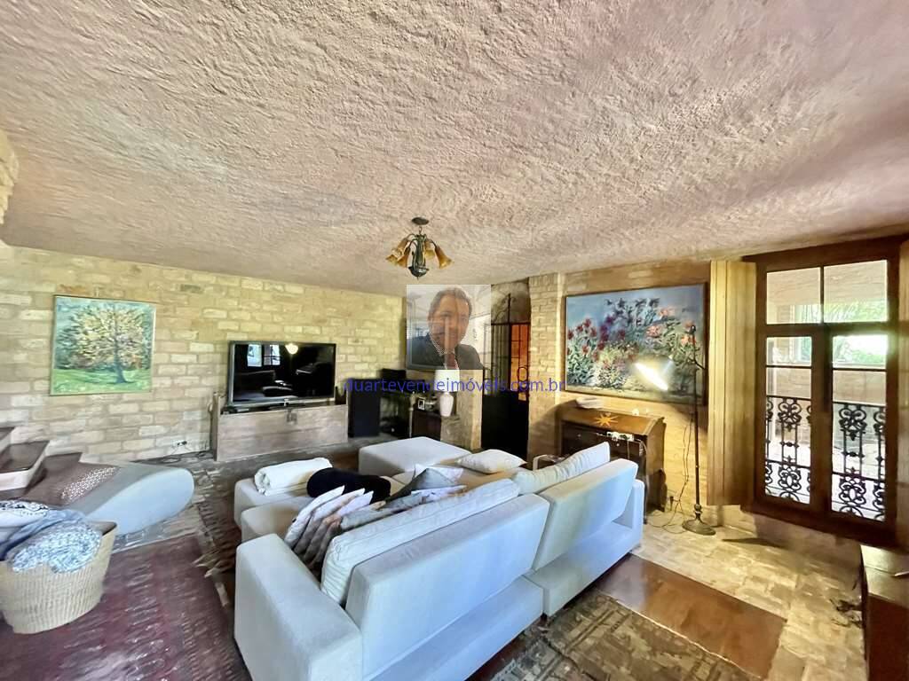 Casa à venda com 3 quartos, 363m² - Foto 29