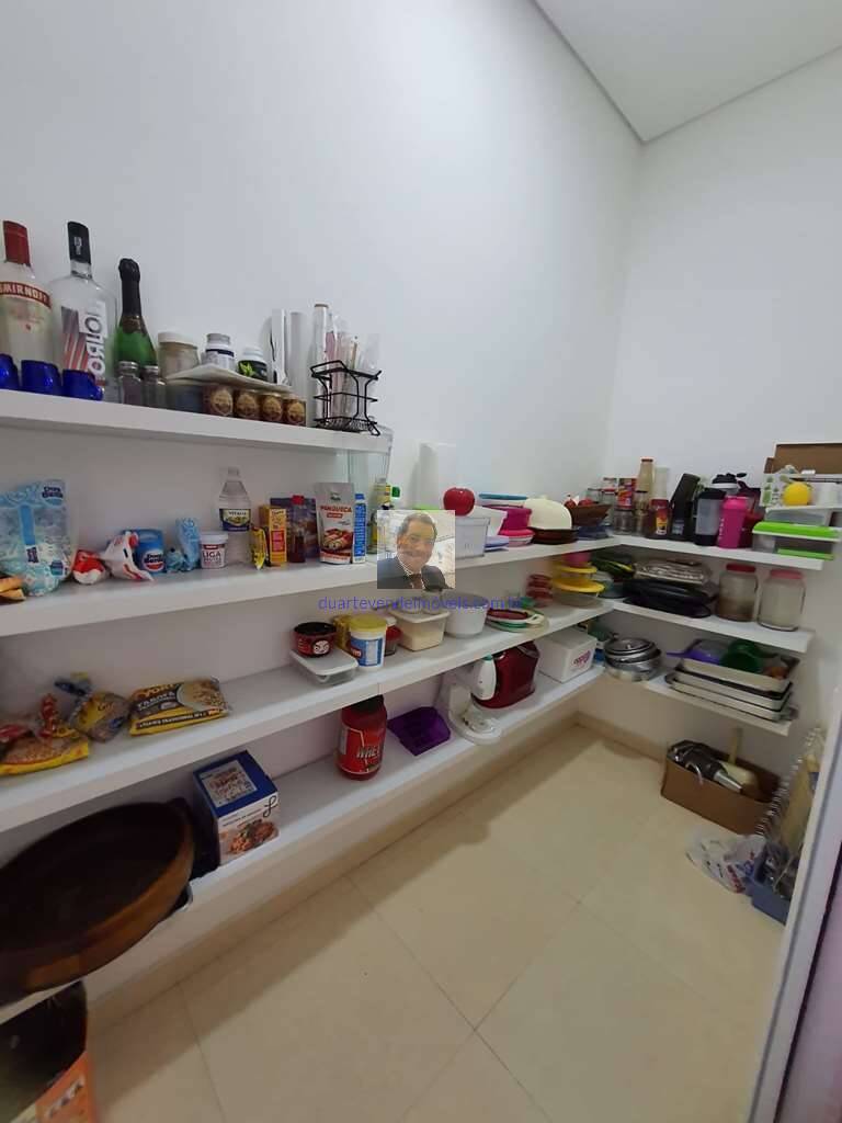 Casa à venda com 4 quartos, 398m² - Foto 19