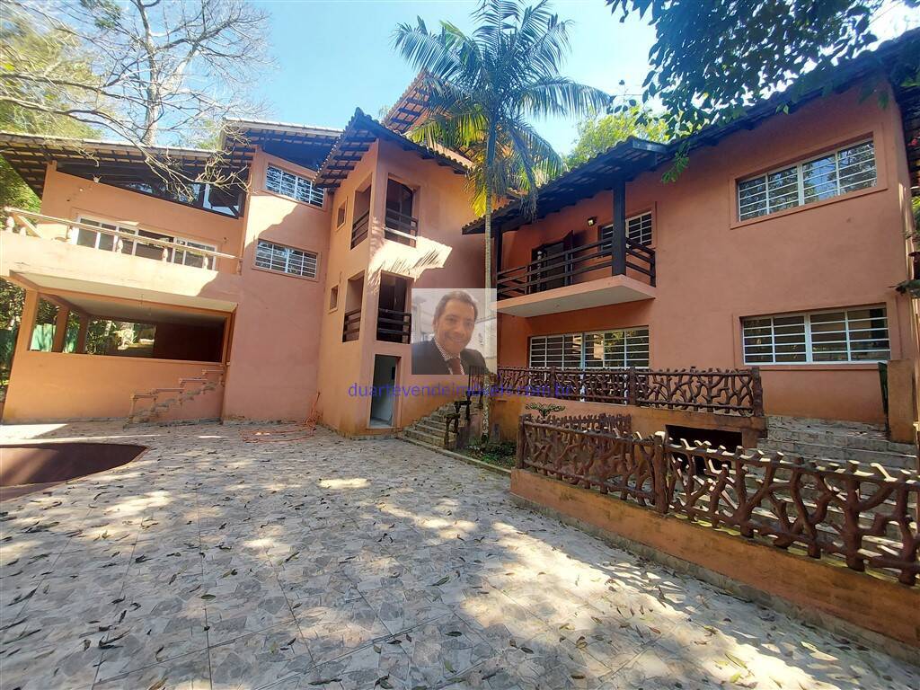 Casa à venda com 5 quartos, 625m² - Foto 1