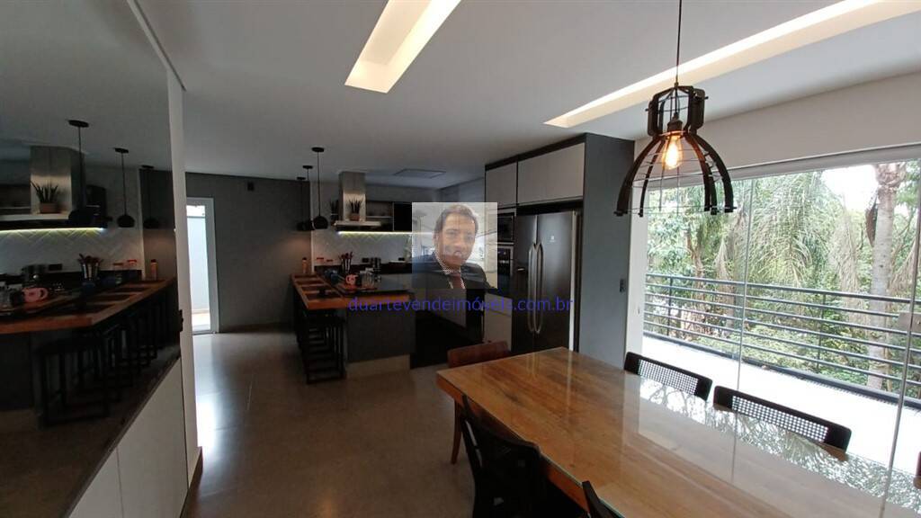 Casa à venda e aluguel com 3 quartos, 550m² - Foto 28