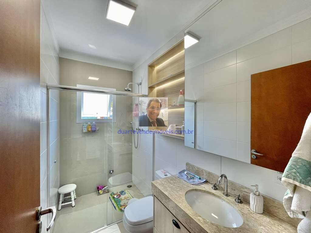 Casa à venda com 4 quartos, 358m² - Foto 35