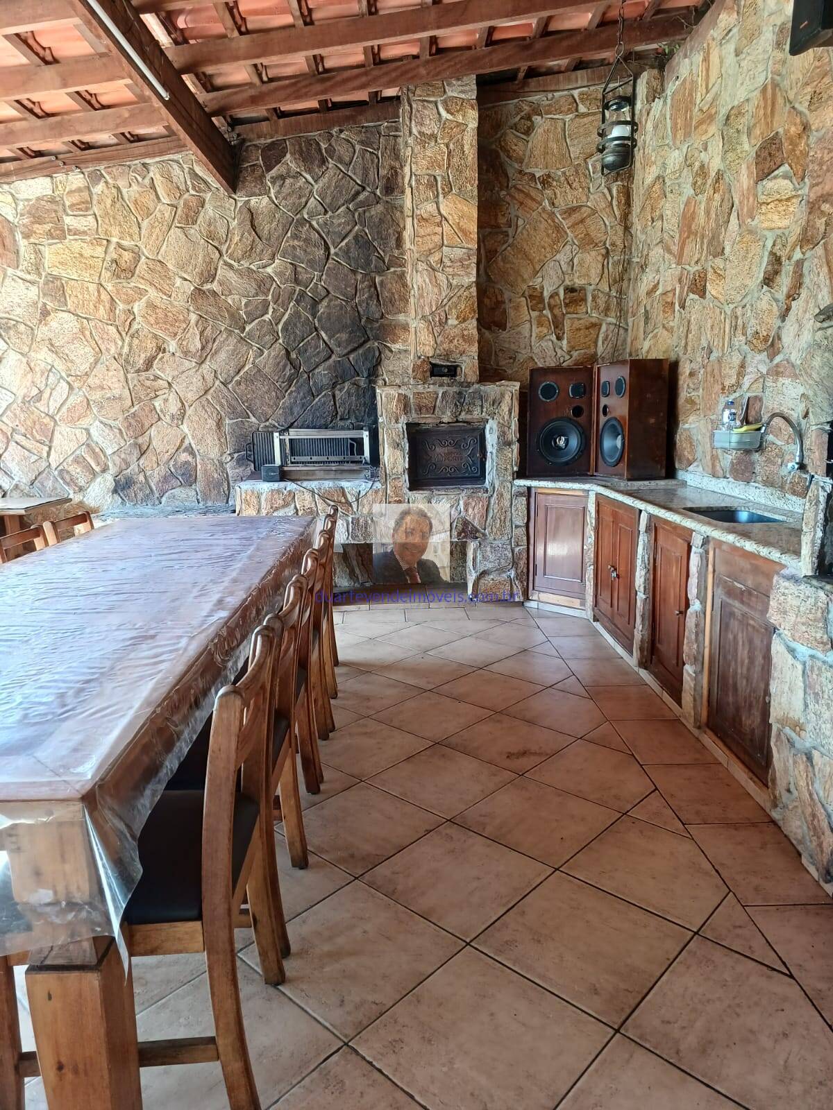 Fazenda à venda com 4 quartos, 590m² - Foto 11