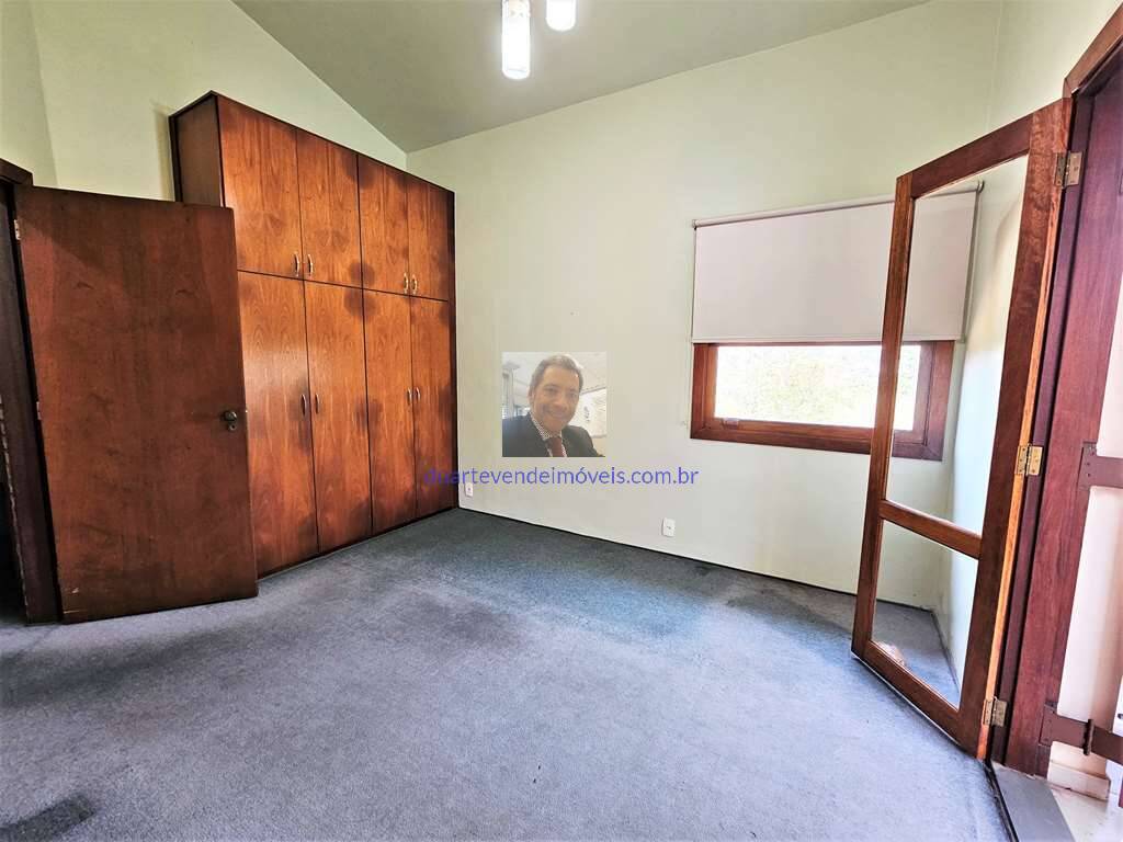 Casa à venda com 4 quartos, 351m² - Foto 19