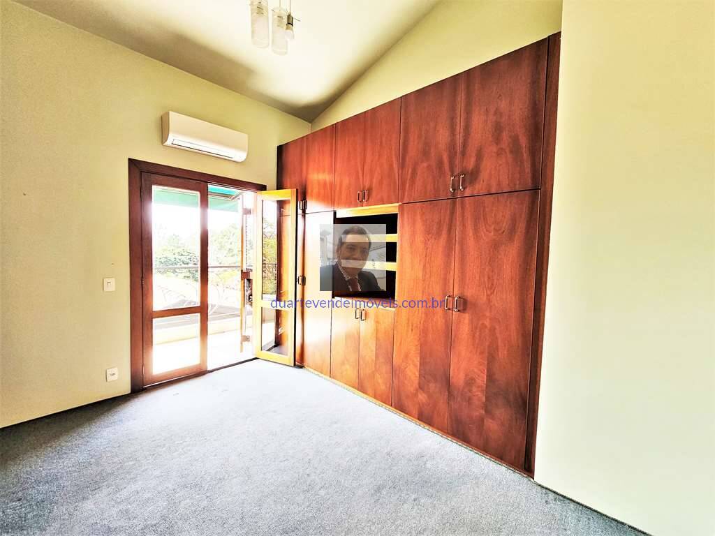 Casa à venda com 4 quartos, 351m² - Foto 20