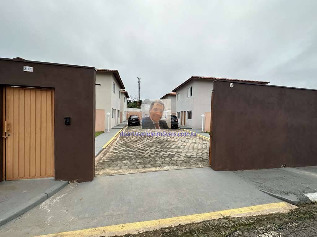 Casa à venda com 2 quartos, 65m² - Foto 4