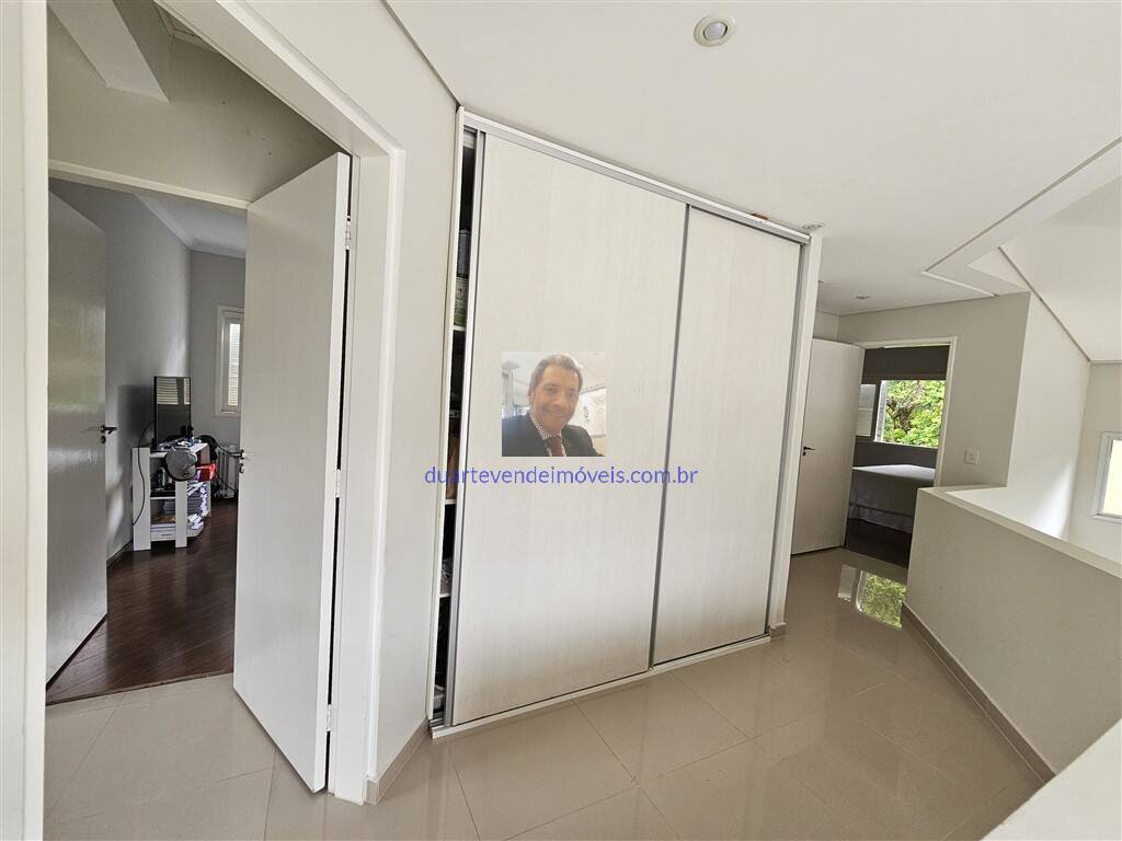 Casa à venda com 3 quartos, 240m² - Foto 19