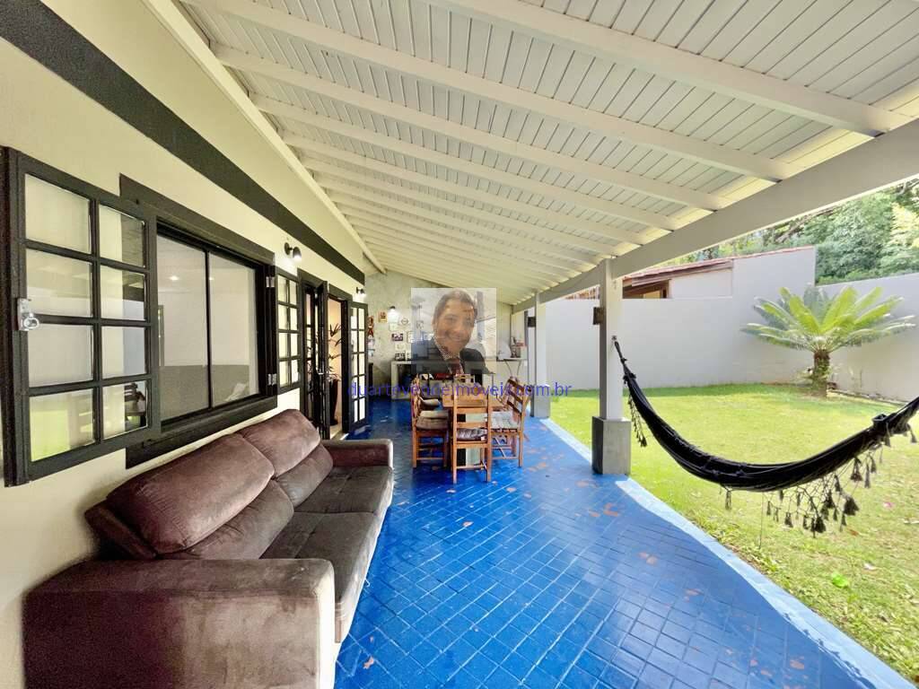 Casa de Condomínio à venda com 4 quartos, 250m² - Foto 29