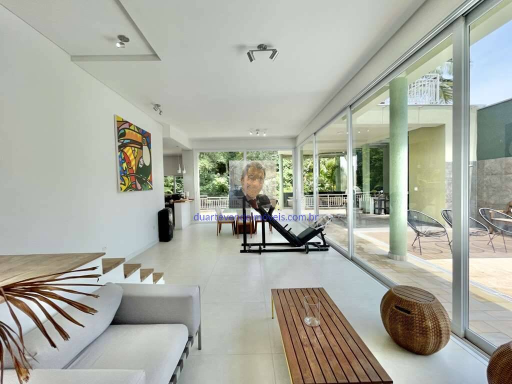 Casa à venda com 4 quartos, 386m² - Foto 17