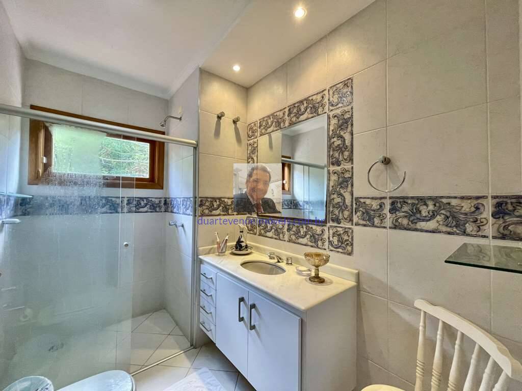 Casa à venda com 4 quartos, 336m² - Foto 37