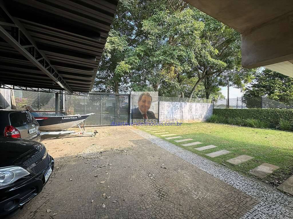 Casa de Condomínio à venda com 3 quartos, 308m² - Foto 4