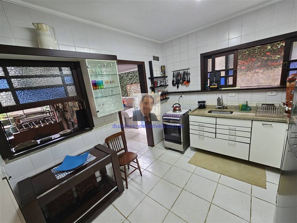 Casa de Condomínio à venda com 3 quartos, 214m² - Foto 41