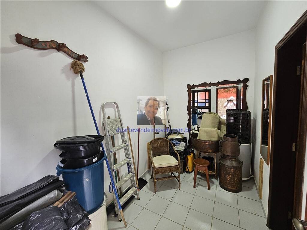 Casa de Condomínio à venda com 3 quartos, 214m² - Foto 42