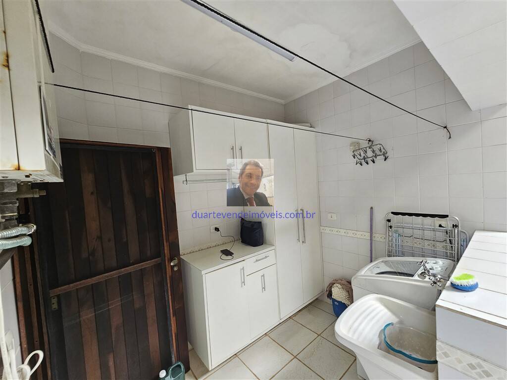 Casa de Condomínio à venda com 3 quartos, 214m² - Foto 50