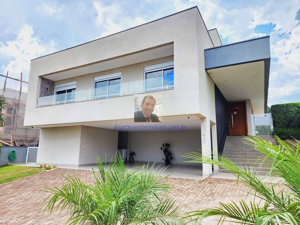 Casa de Condomínio à venda com 3 quartos, 303m² - Foto 2