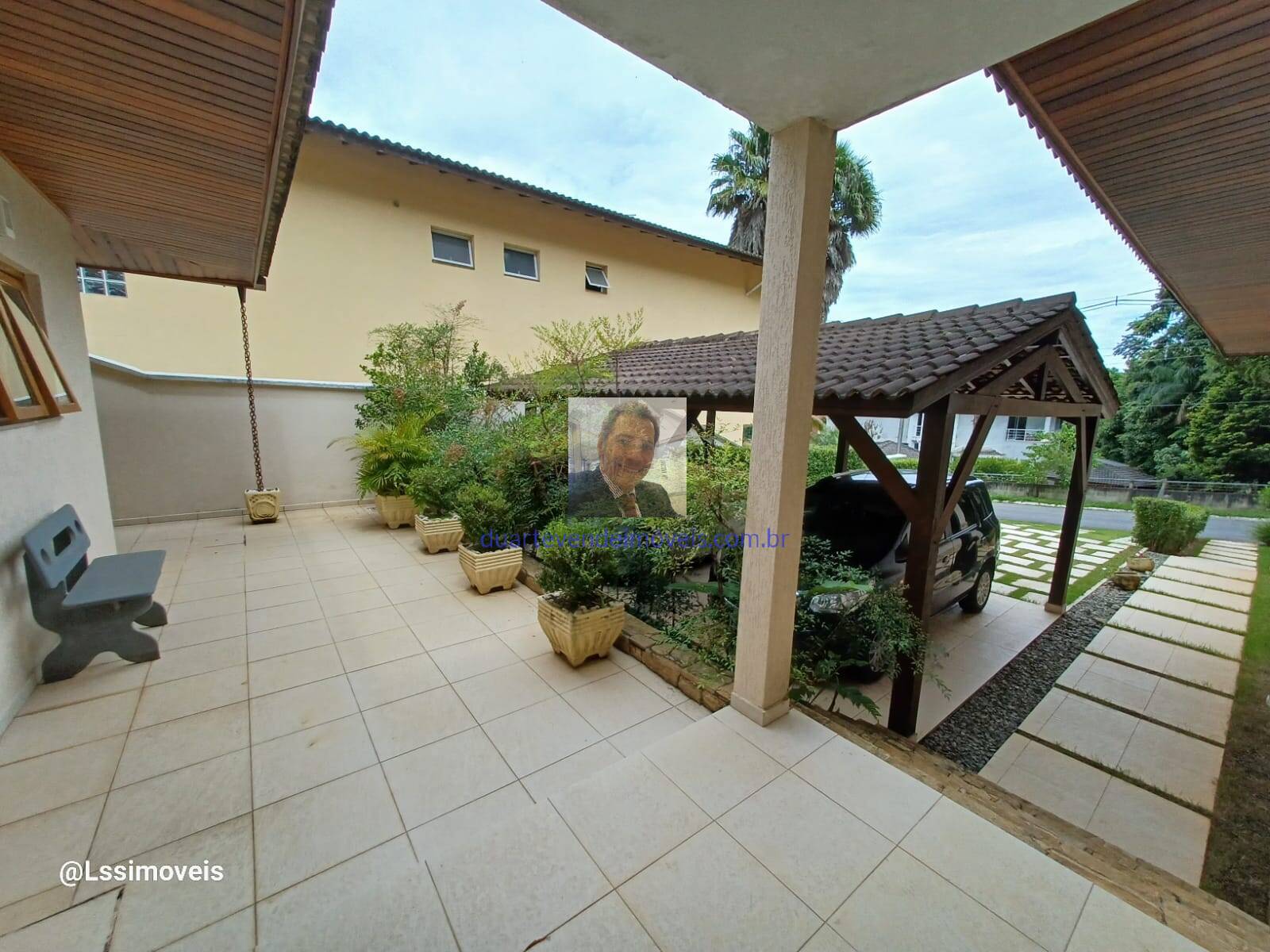 Casa de Condomínio à venda com 3 quartos, 335m² - Foto 14