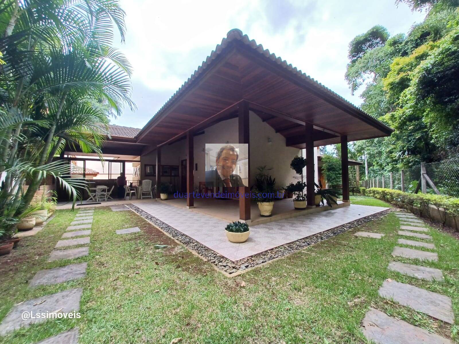 Casa de Condomínio à venda com 3 quartos, 335m² - Foto 19