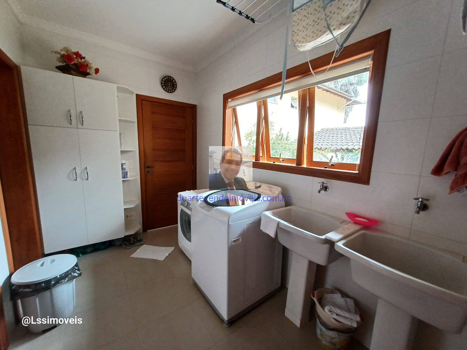 Casa de Condomínio à venda com 3 quartos, 335m² - Foto 34