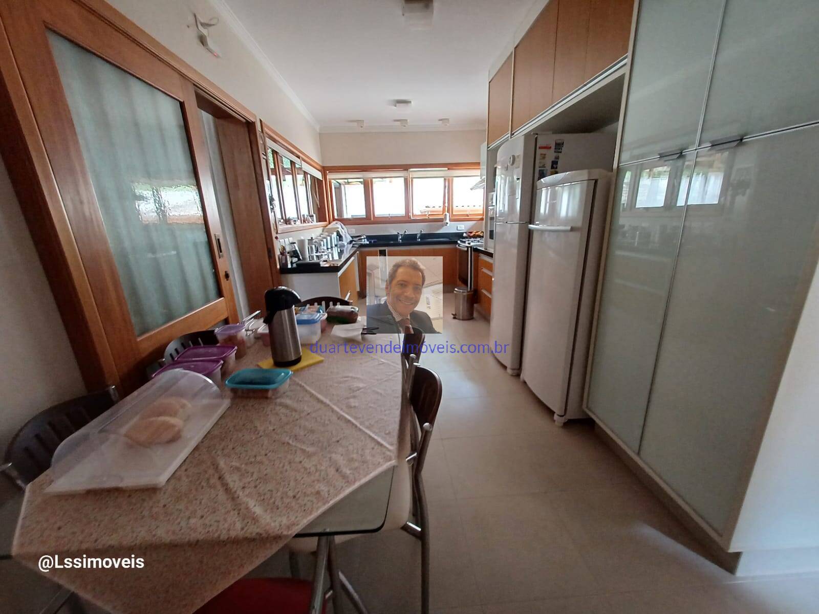 Casa de Condomínio à venda com 3 quartos, 335m² - Foto 40