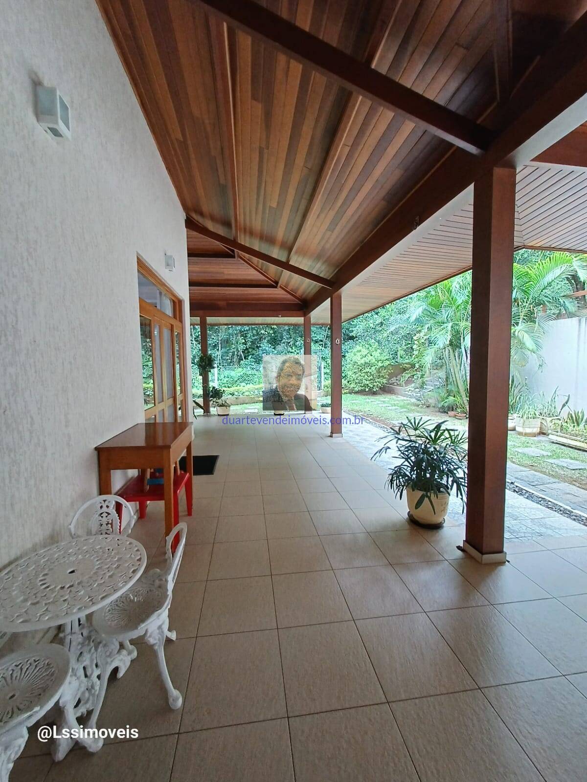 Casa de Condomínio à venda com 3 quartos, 335m² - Foto 42