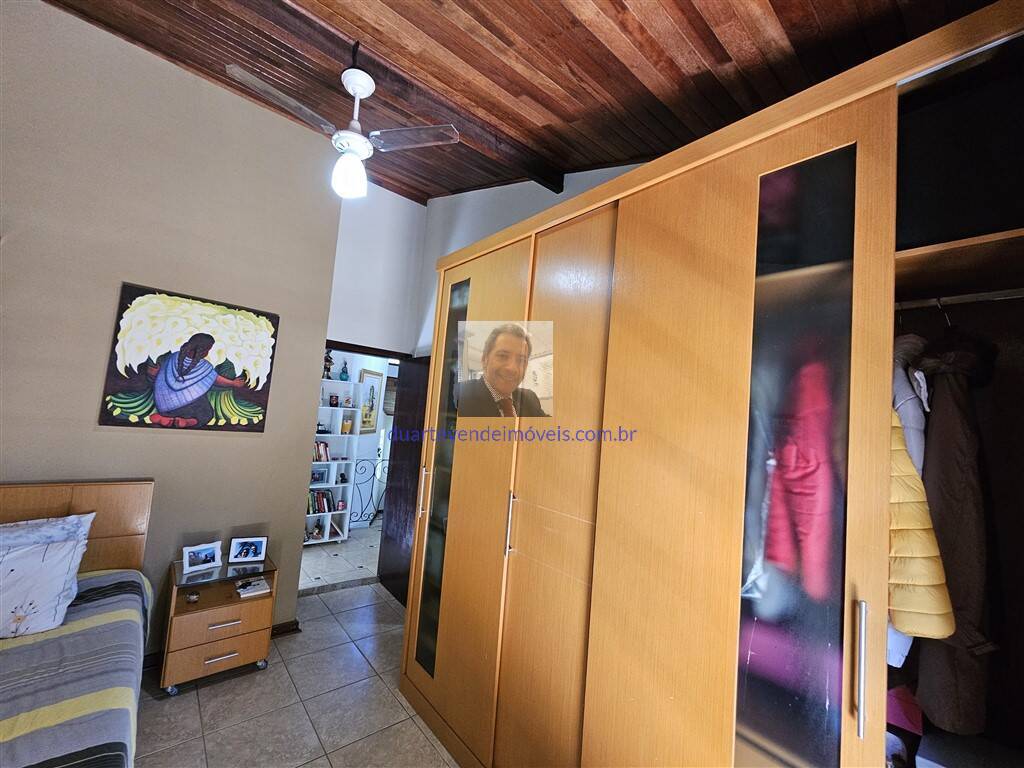 Casa de Condomínio à venda com 3 quartos, 223m² - Foto 19