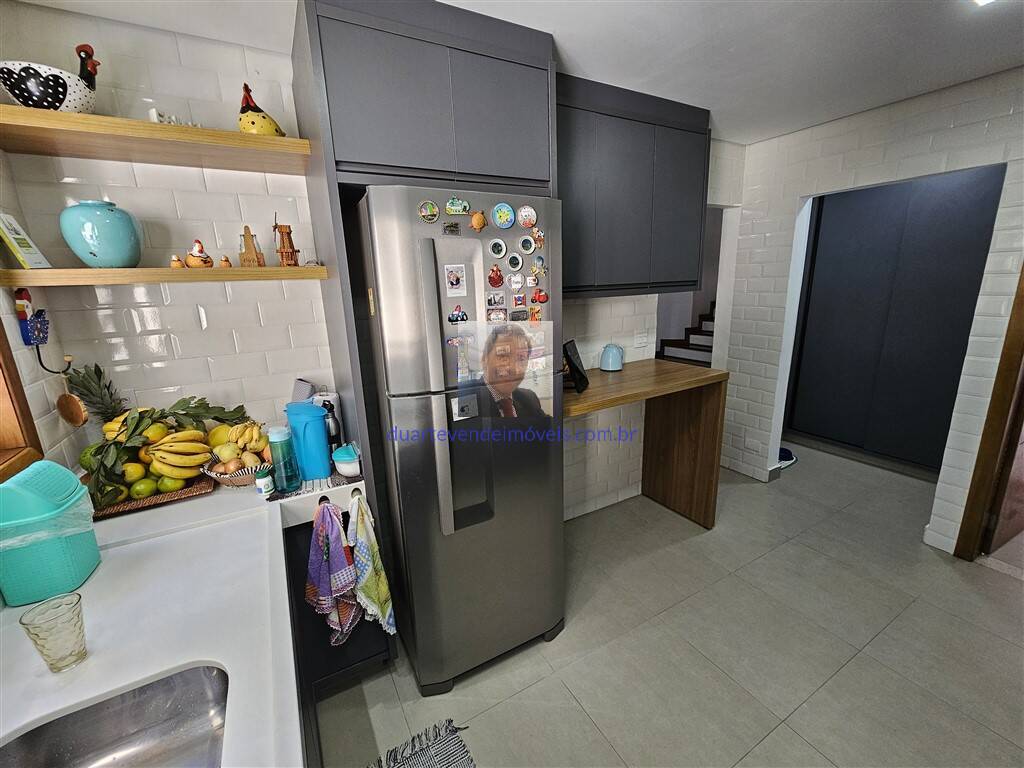 Casa de Condomínio à venda com 3 quartos, 223m² - Foto 46