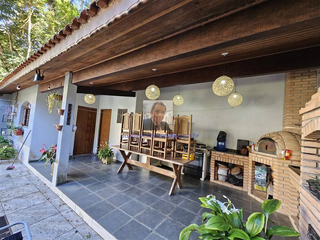 Casa de Condomínio à venda com 3 quartos, 223m² - Foto 60