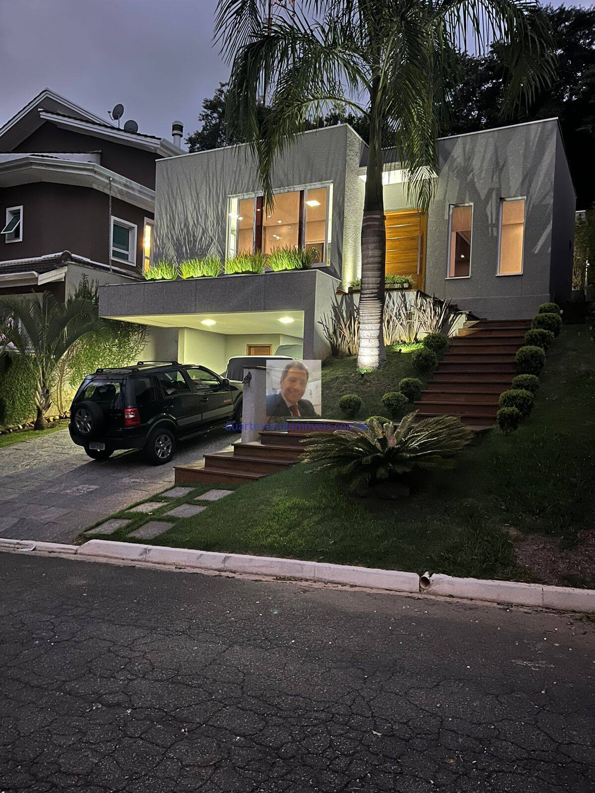 Casa de Condomínio à venda com 2 quartos, 142m² - Foto 1