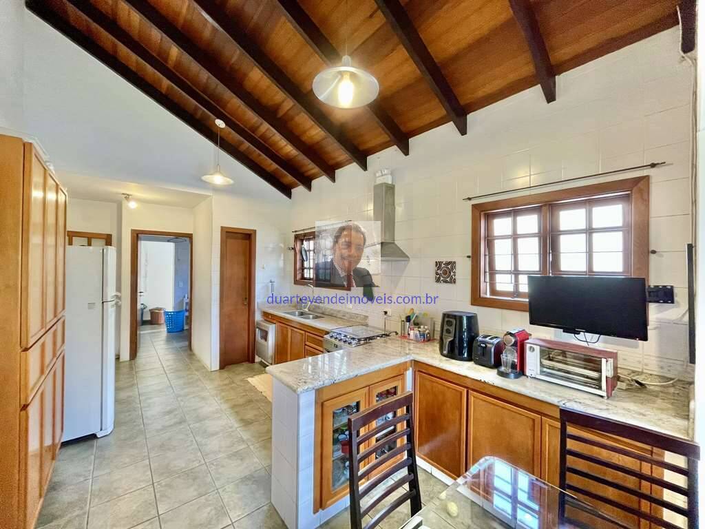 Casa à venda com 3 quartos, 319m² - Foto 27