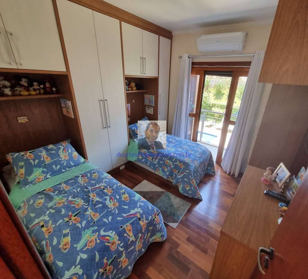 Casa de Condomínio à venda com 4 quartos, 380m² - Foto 55