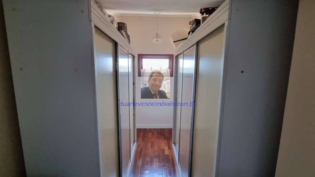 Casa de Condomínio à venda com 4 quartos, 380m² - Foto 59