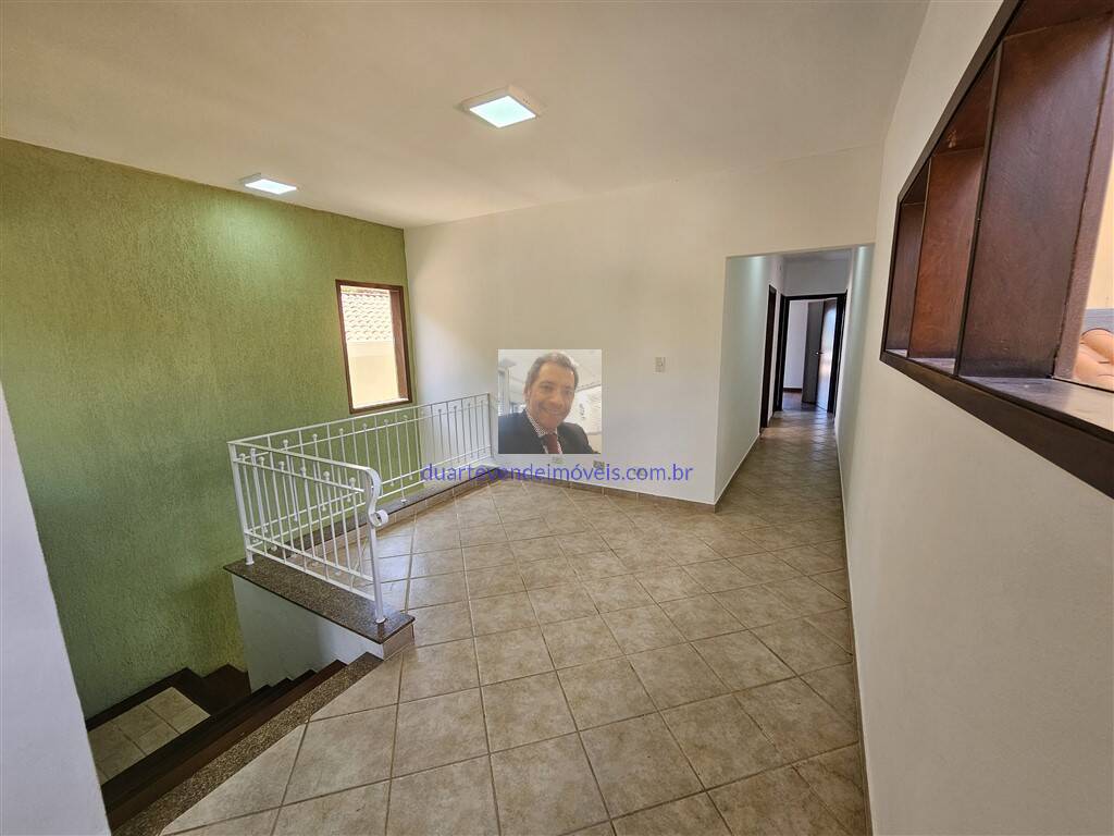 Casa de Condomínio para alugar com 5 quartos, 260m² - Foto 27