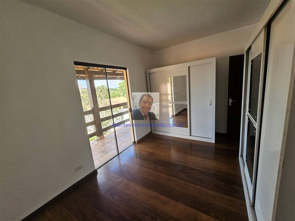 Casa de Condomínio para alugar com 5 quartos, 260m² - Foto 34