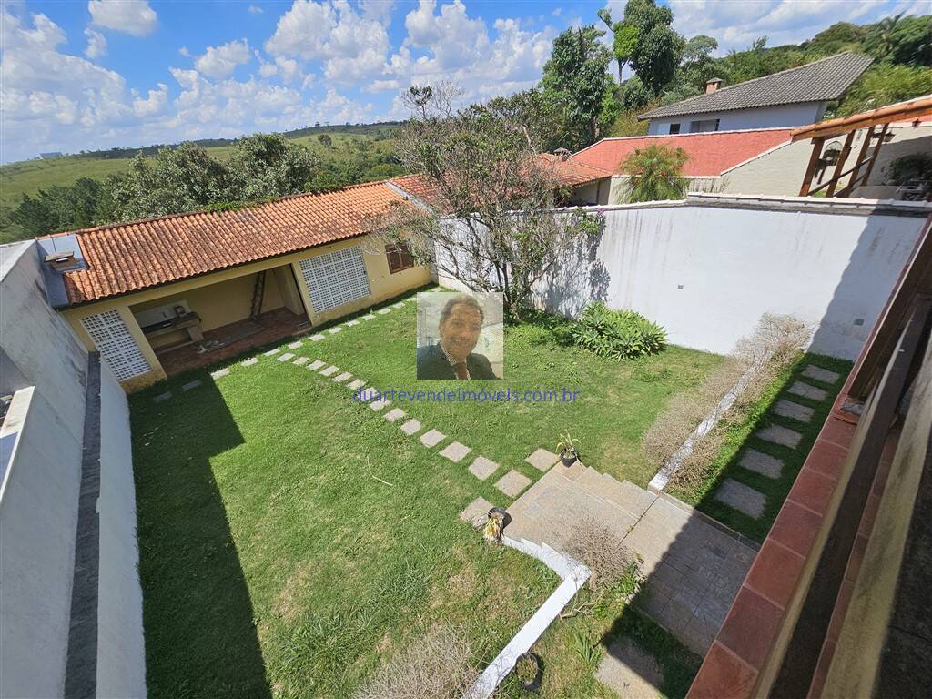 Casa de Condomínio para alugar com 5 quartos, 260m² - Foto 36