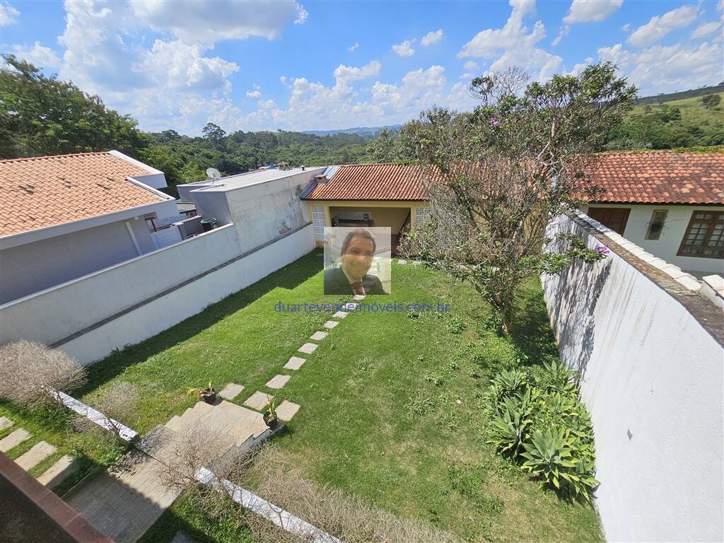 Casa de Condomínio para alugar com 5 quartos, 260m² - Foto 39