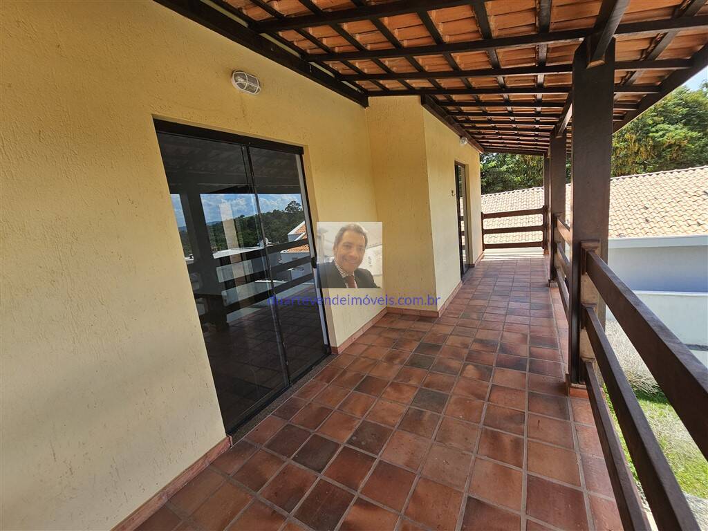 Casa de Condomínio para alugar com 5 quartos, 260m² - Foto 38