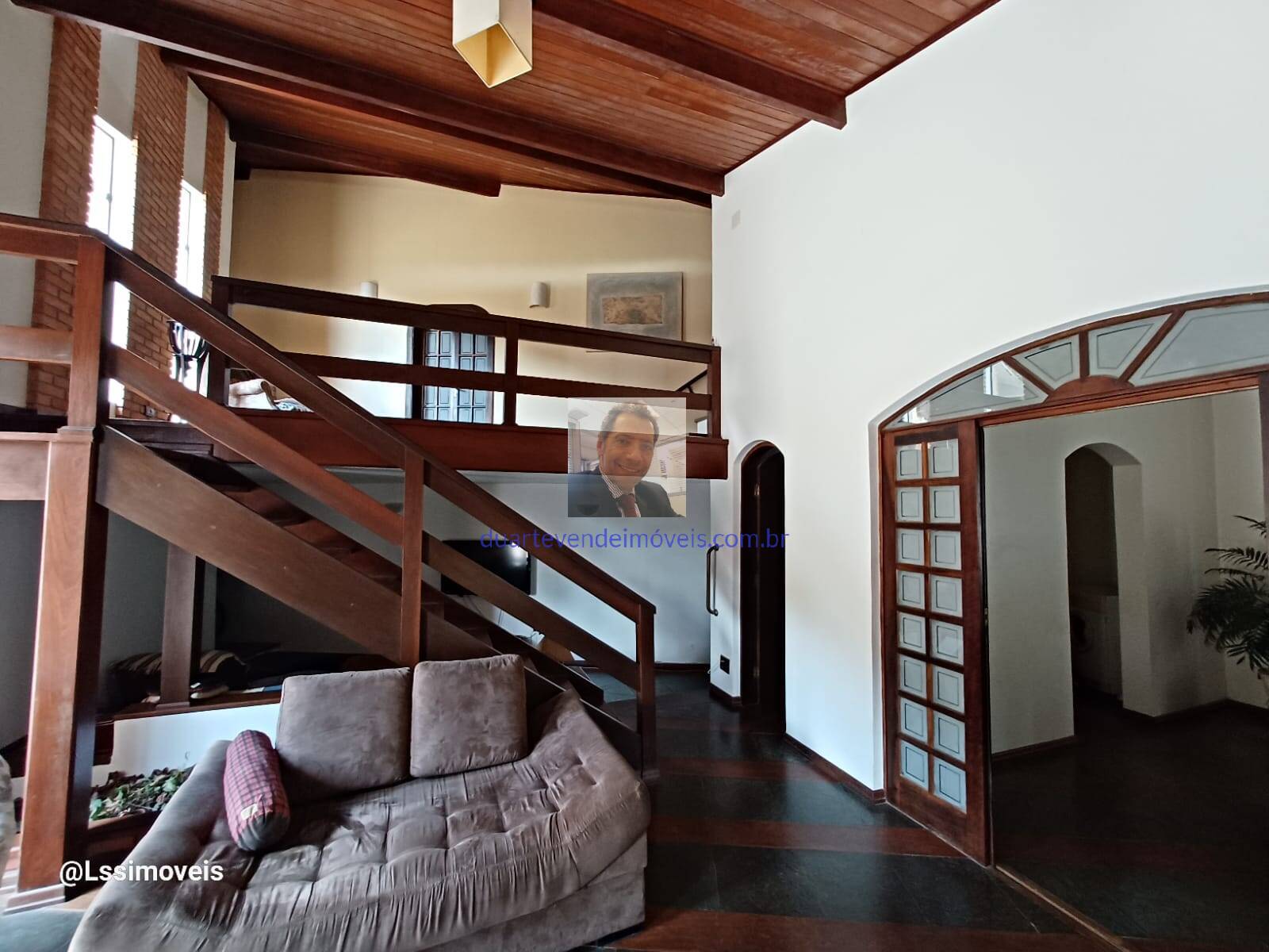 Casa de Condomínio à venda com 4 quartos, 450m² - Foto 10