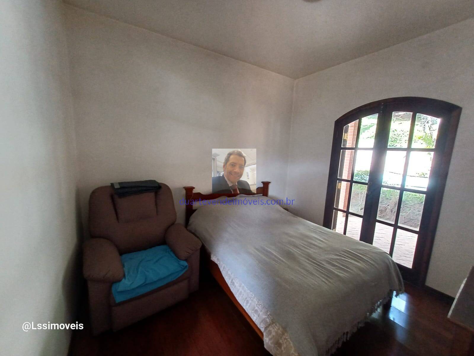 Casa de Condomínio à venda com 4 quartos, 450m² - Foto 34