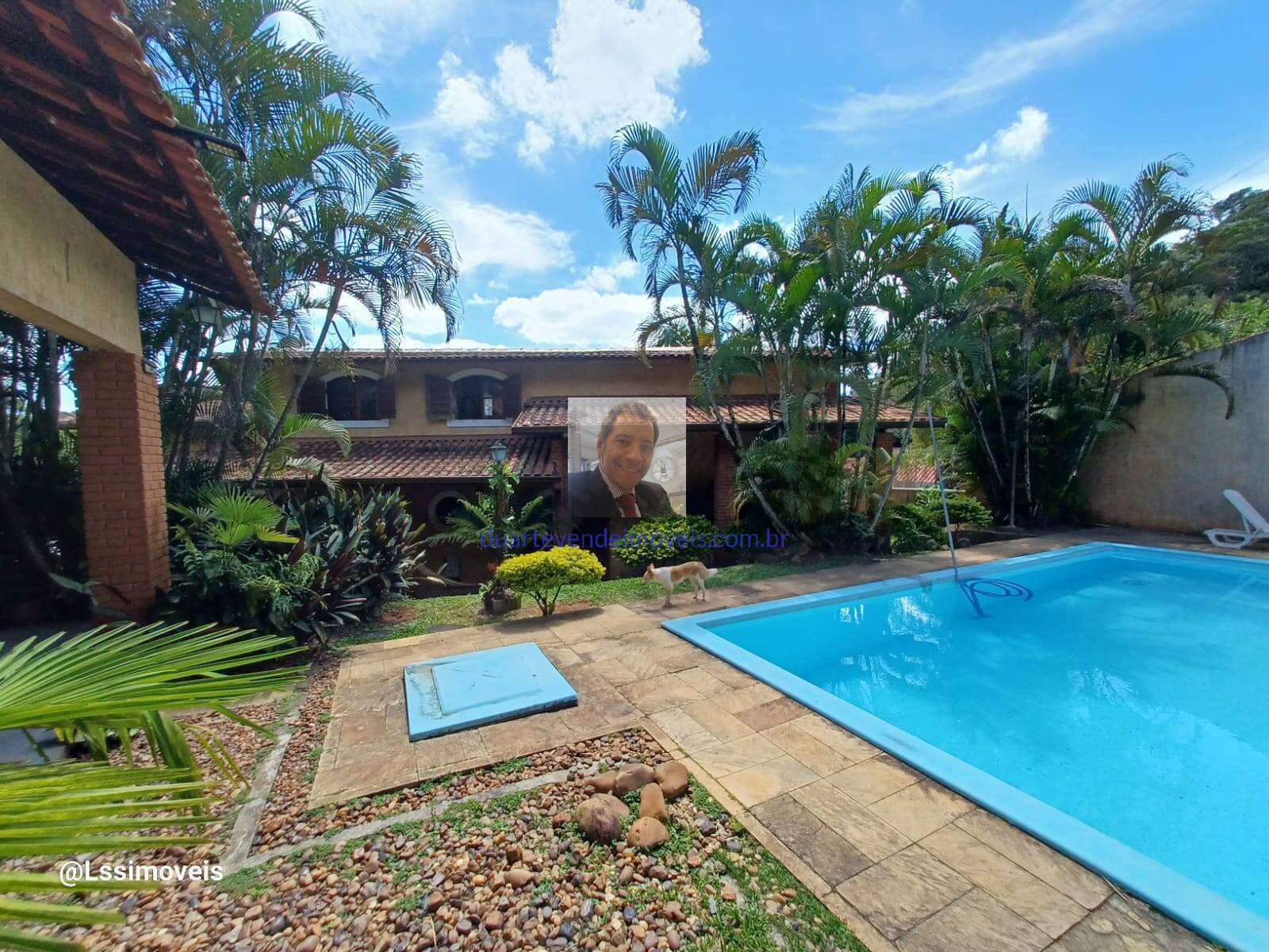 Casa de Condomínio à venda com 4 quartos, 450m² - Foto 1