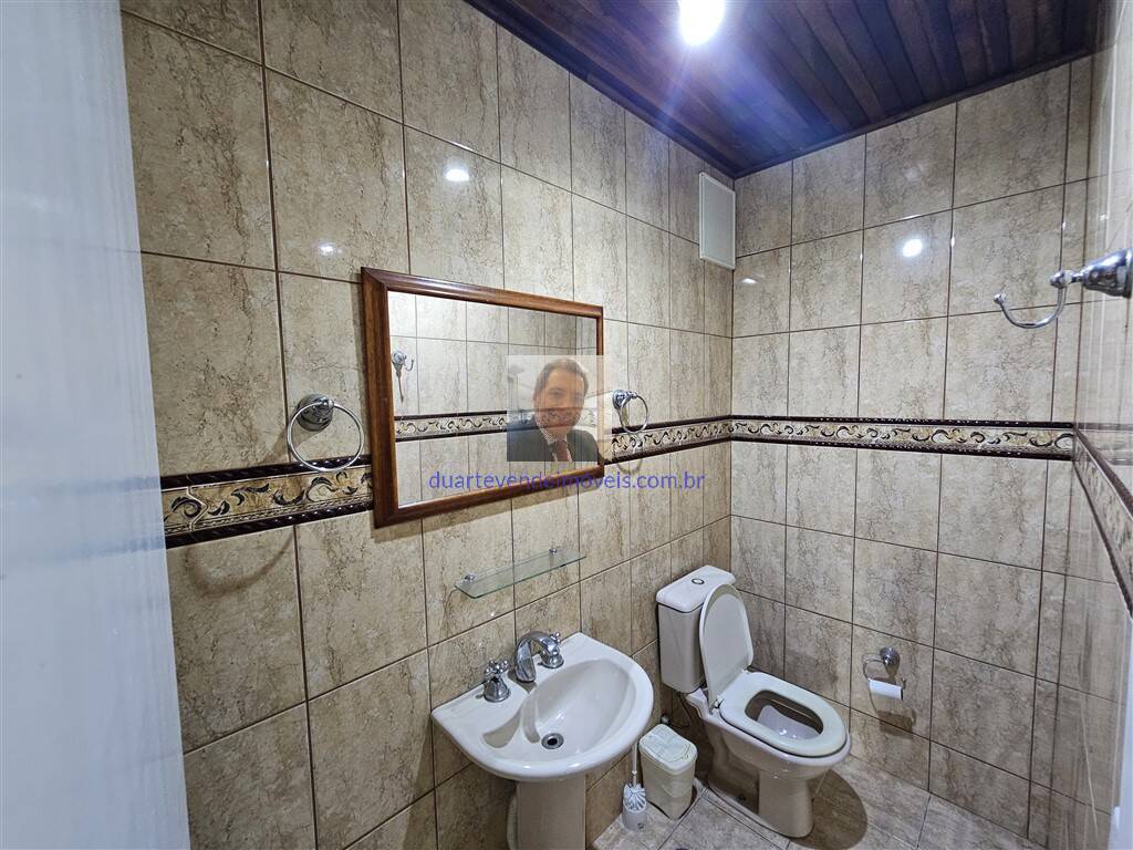 Casa de Condomínio à venda e aluguel com 4 quartos, 486m² - Foto 18