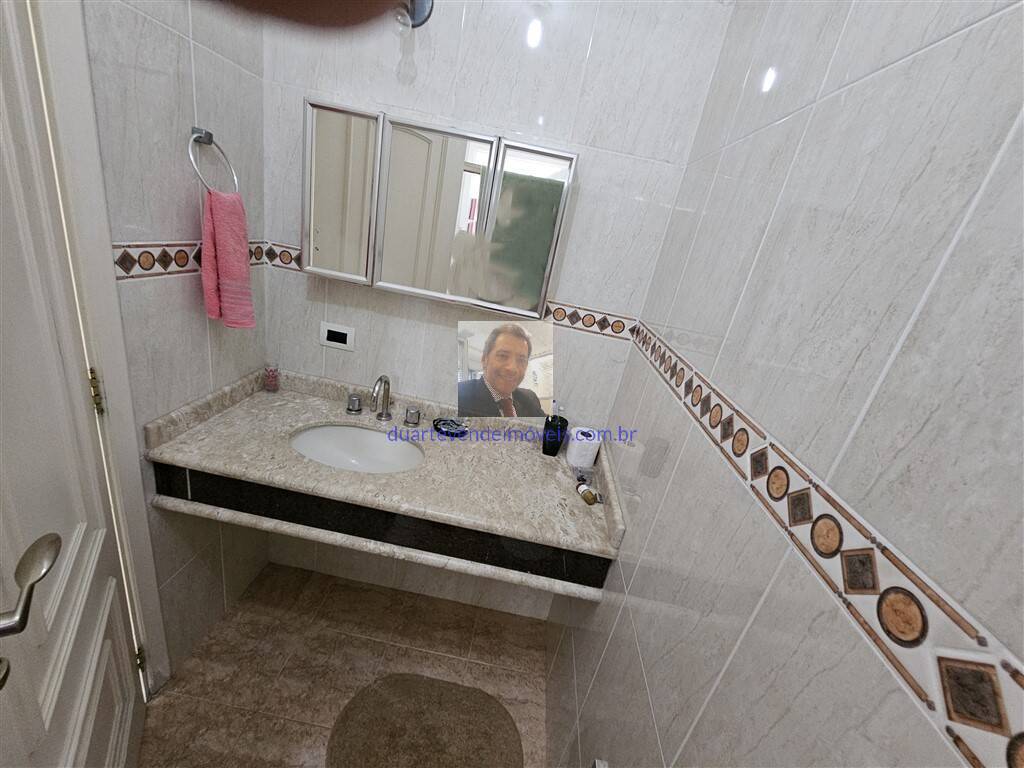 Casa de Condomínio à venda com 4 quartos, 360m² - Foto 11