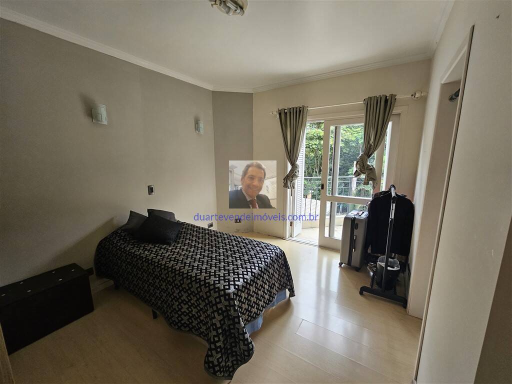 Casa de Condomínio à venda com 4 quartos, 360m² - Foto 15