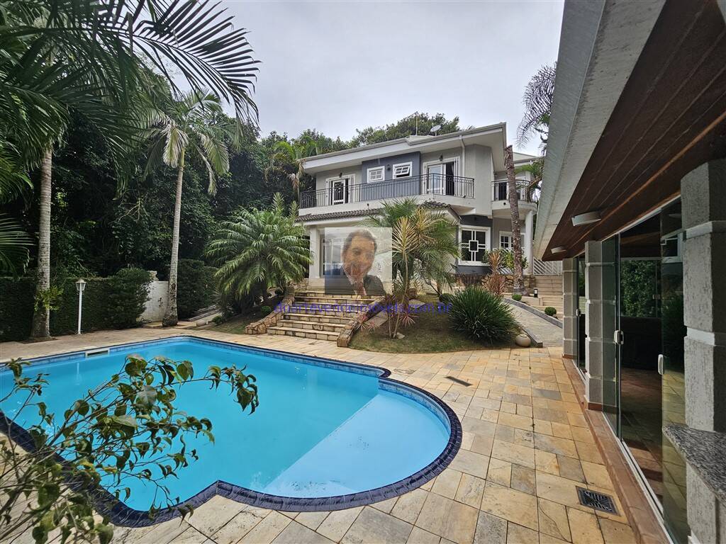 Casa de Condomínio à venda com 4 quartos, 360m² - Foto 1