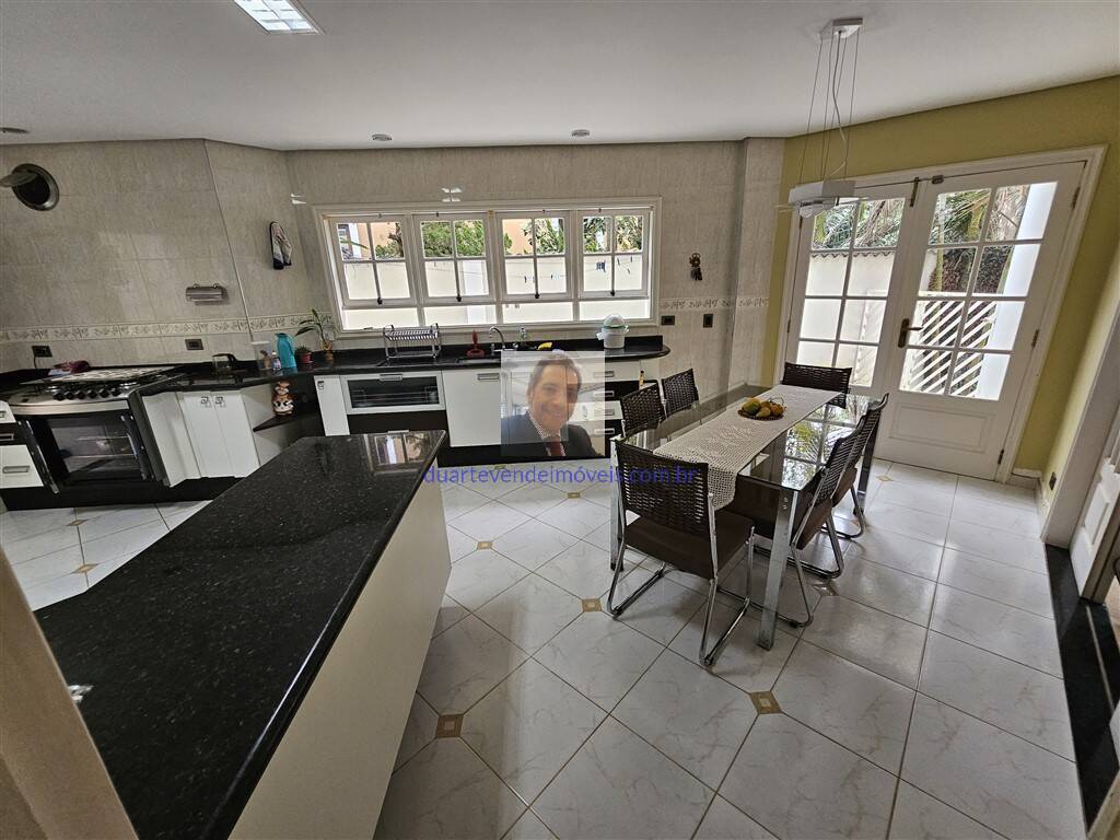 Casa de Condomínio à venda com 4 quartos, 360m² - Foto 51