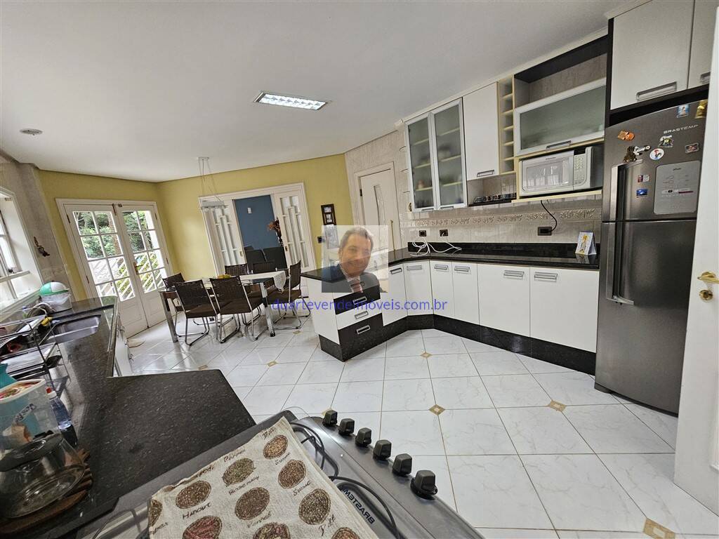 Casa de Condomínio à venda com 4 quartos, 360m² - Foto 56